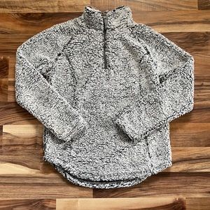 Quarter Zip Sherpa